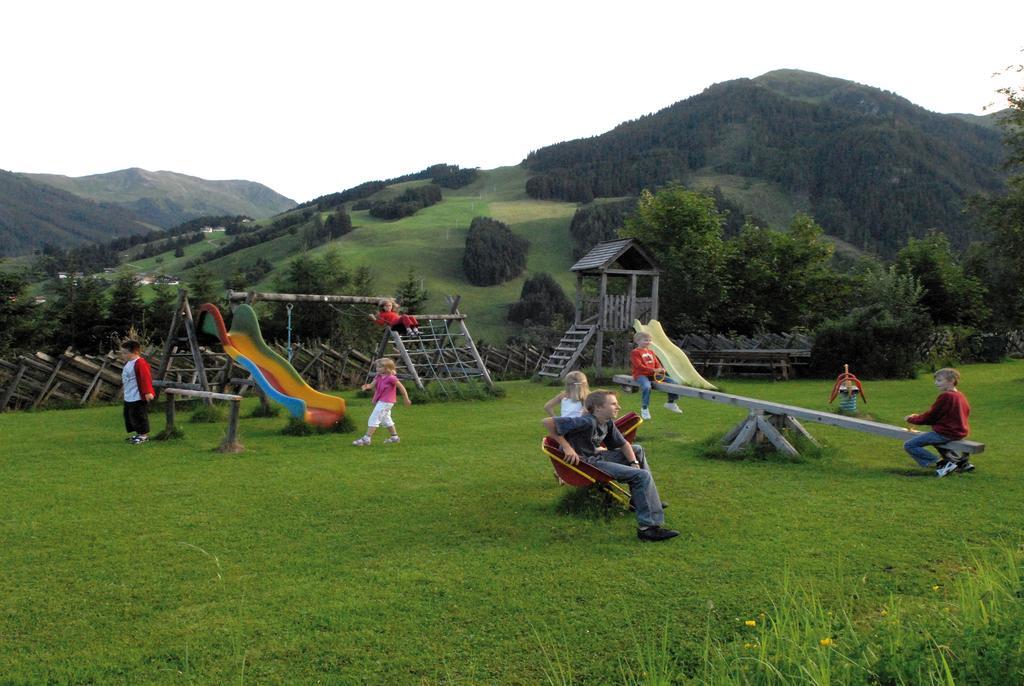 Ferienhof Pfefferbauer Saalbach-Hinterglemm Exterior photo