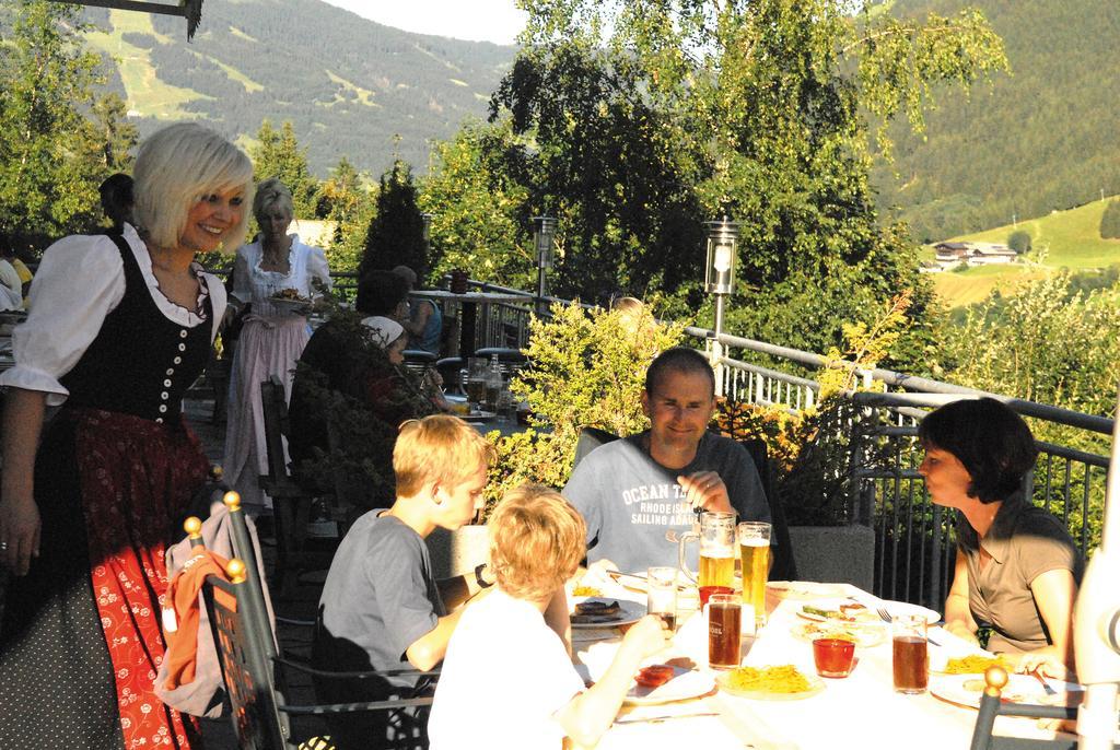 Ferienhof Pfefferbauer Saalbach-Hinterglemm Exterior photo