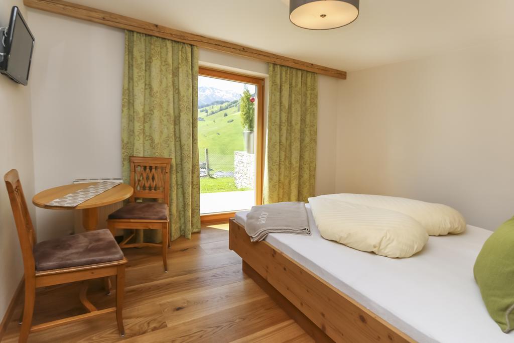 Ferienhof Pfefferbauer Saalbach-Hinterglemm Exterior photo